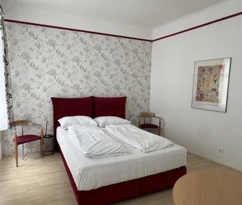Fully Furnished SHORT OR LONG TERM (24) - Photo 1