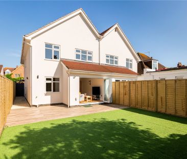 4 bedroom Semi-detached house to rent in Tandridge Road, Hove, BN3 - Photo 4