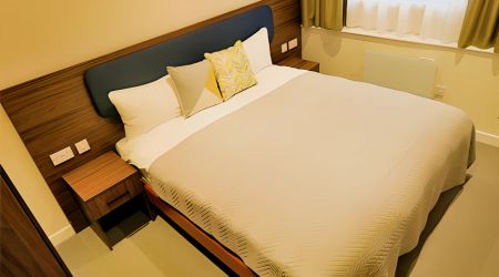 Two Bedroom Serviced Apartments - Photo 4