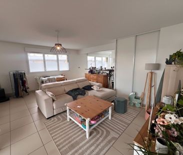 Location Appartement 4 pièces 86m² PESSAC 33600 - Photo 2