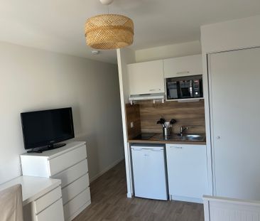 Location Appartement 1 pièce 23m² - Photo 4