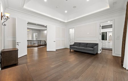 For Lease - 32 Devondale Avenue, Toronto, Ontario - Photo 2