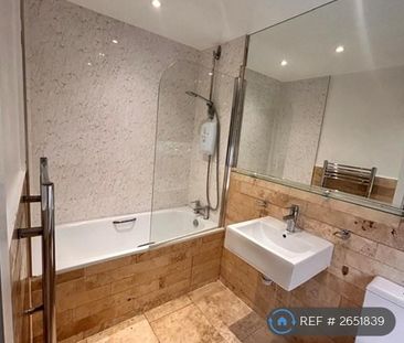 1 bedroom flat to rent - Photo 6
