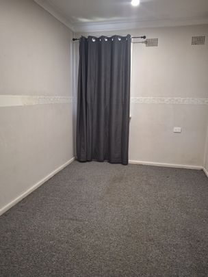 3 Bedroom House in West Dubbo - Photo 1