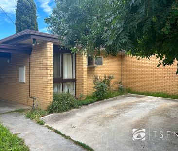 8 McDonald Crescent, 3550, Flora Hill Vic - Photo 1