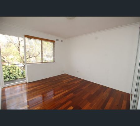 5/5 Defoe Street, Wiley Park, NSW 2195 - Photo 3