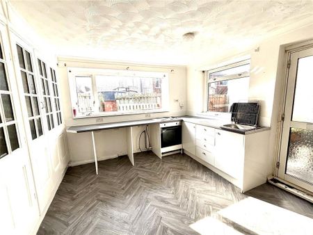 2 bedroom bungalow to rent - Photo 4