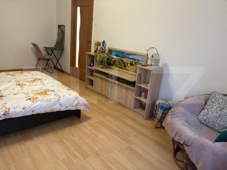 Garsoniera tip studio, 40 mp, mobilata, utilata zona buna - Fotografie 4