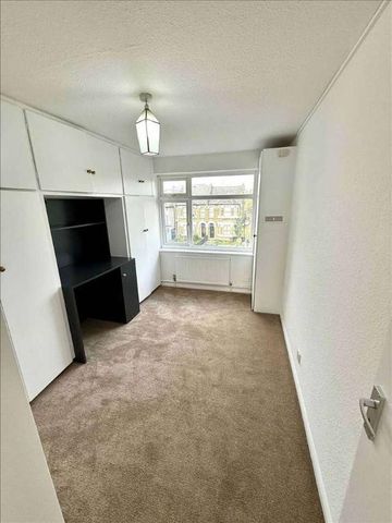 Richard Court, Truro Rd, London, London, N22 - Photo 4