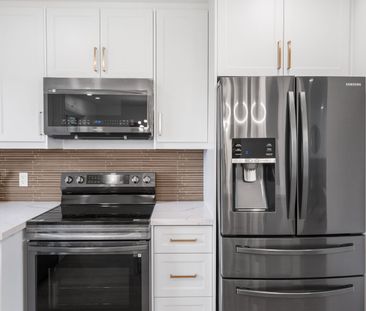 For Lease - 247 Kathryn Crescent Unit# Main, Newmarket, Ontario - Photo 6