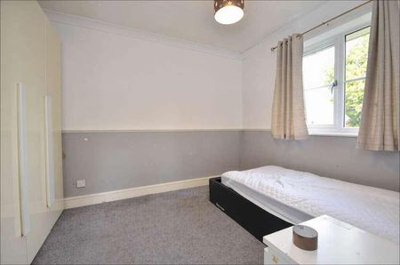 Priors Drive, Old Catton, NR6 - Photo 3