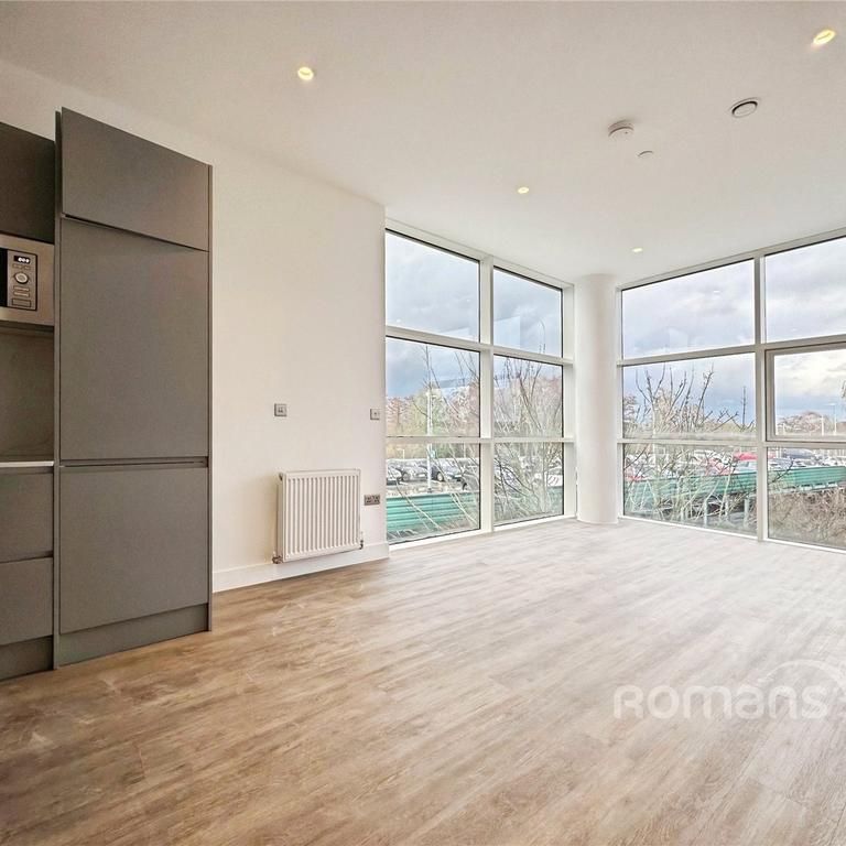 1 bedroom flat to rent - Photo 1