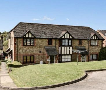 Cotswold Court, West Wycombe Road - Photo 2