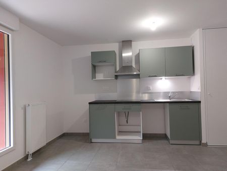 location Appartement T3 DE 73.93m² À HONFLEUR - Photo 2