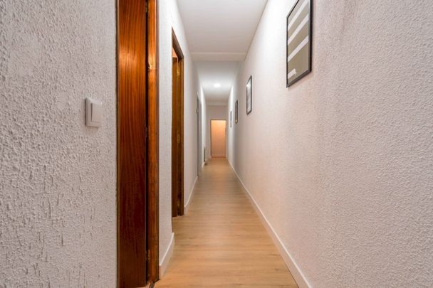 Charming exterior room at Plaza de la Marina Española - Photo 1