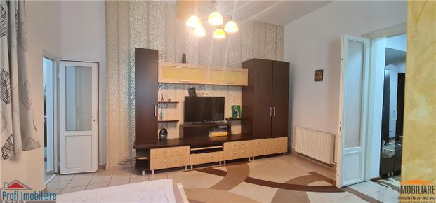 Ap. 2 cam. central-Intim-Spitalul Judetean - Photo 1