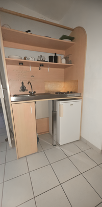 2 pièces - Meublé - 22,89 m² - 1er étage - Colocation non autorisée - Photo 1