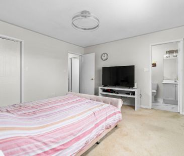 For Lease - 57 Breakwater Drive, Whitby, Ontario - Photo 6