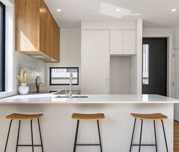 2 Bedrooms Kilbirnie - Photo 4