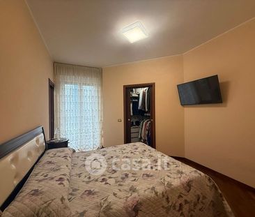 Trilocale in Affitto in Viale Caterina da Forlì 32 a Milano - Foto 4