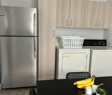 beau logement 3 1/2 dans demi sous-sol d'une résidence privée - Photo 2