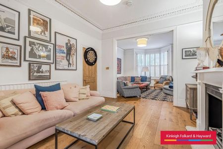 5 bedroom terraced house to rent - Photo 4