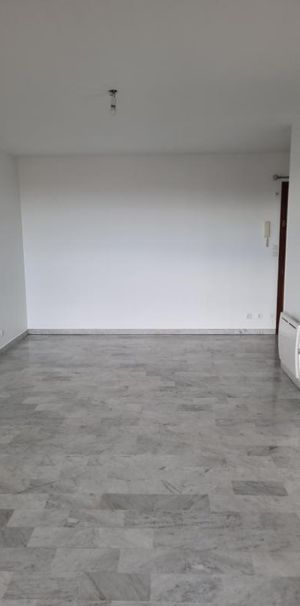 Location Appartement 1 pièce 33m² CAGNES SUR MER 06800 - Photo 1