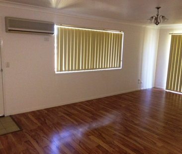 9 Baynes Street, Carindale, QLD - Photo 2