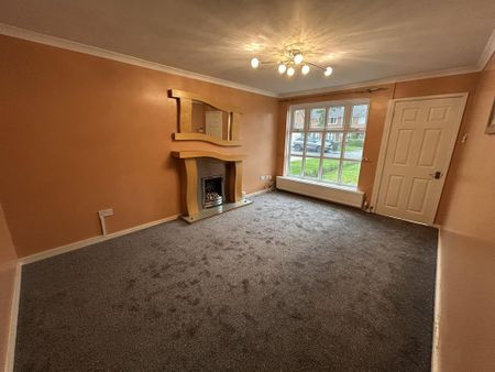3 bedroom semi-detached house to rent - Photo 2