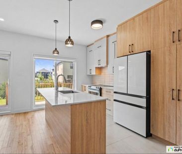 7176, Rue Marie Desjardins, Boisbriand à louer - Photo 2