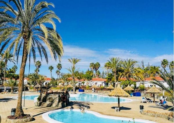 Maspalomas, Canary Islands 35100