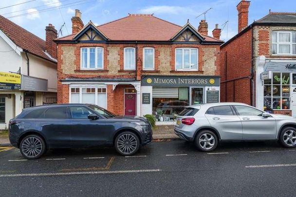 Sunninghill, High Street, SL5 - Photo 1