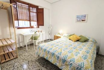 Carrer Miguel Hernández, Paterna, Valencian Community 46980