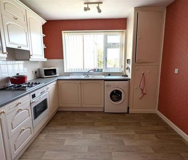 2 bedroom apartment to rent - Photo 2