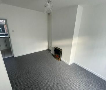 8 Foxglove Street, Belfast BT54SQ - Photo 2