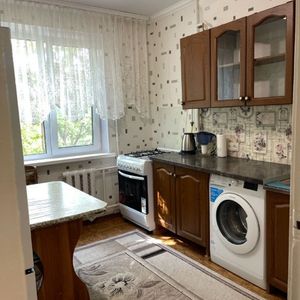 Apartament cu 2 camere de inchiriat in zona Aparatorii Patriei - Fotografie 2