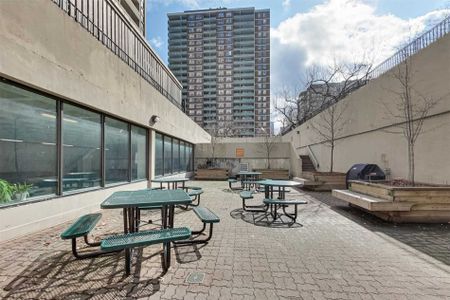 For Lease - 40 Homewood Avenue Unit# 1503, Toronto, Ontario - Photo 5
