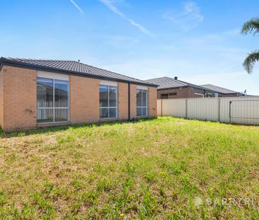 Gorgeous family home, ready to go in Edenbrook Estate - Photo 1