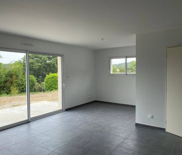 Location maison villa 4 pièces 87 m² à Les Vans (07140) - Photo 1