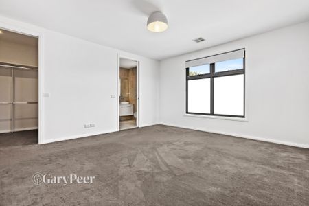 7B Rosanna St, Carnegie - Photo 2