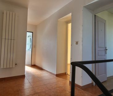 Location Maison 5 pièces 124m² SUSSARGUES 34160 - Photo 6