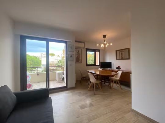 06400 Cannes - Photo 1