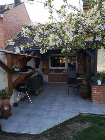 Loue CAMBRAI MAISON FAMILIALE F6 quartier Martin Martine - Photo 4