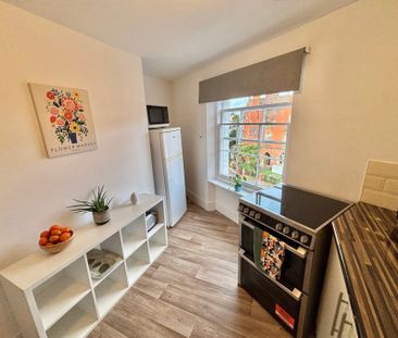 Compass Hill, Taunton, Somerset - Photo 6