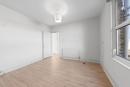 4 bedroom maisonette to rent - Photo 3