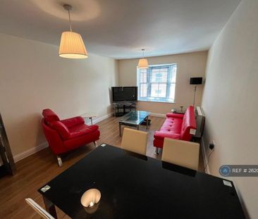 2 bedroom flat to rent - Photo 1