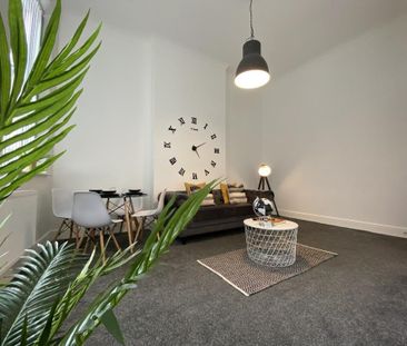 3 bedroom flat to rent - Photo 6