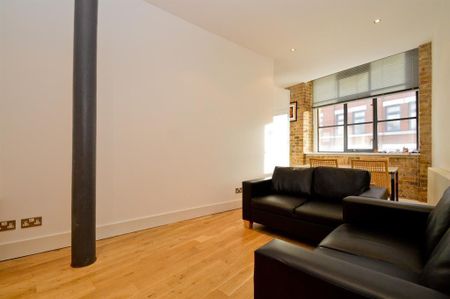 2 bedroom flat to rent - Photo 2