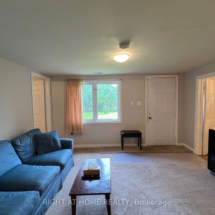 For Lease - 34 Broadview Street, Collingwood, Ontario - Photo 1