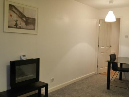 1 bedroom flat to rent - Photo 3